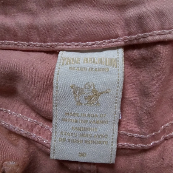 TRUE RELIGION PINK LOW RISE JEANS - Picture 2 of 3